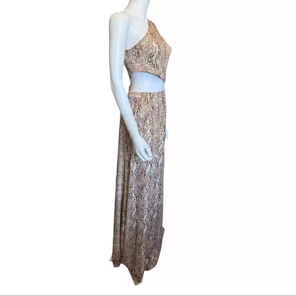 L’Agence Fontana One-Shoulder Snake Print Maxi Dress | Revolve, Zimmermann - Picture 4 of 10